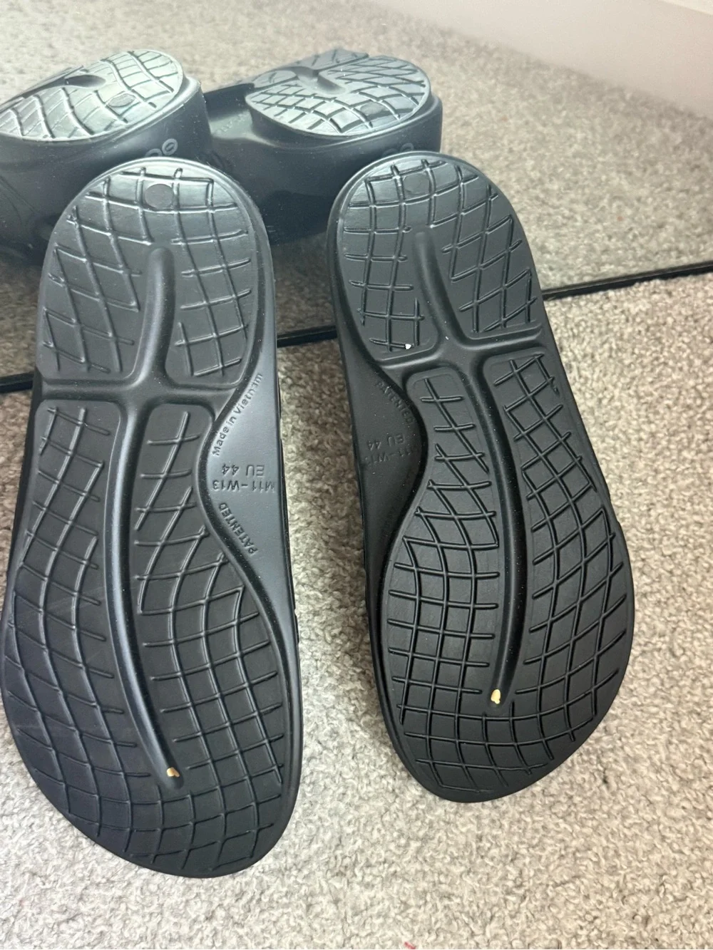 OOFOS OOahh Sport Flex Black Adjustable Recovery Sandal mens 11 women’s 13